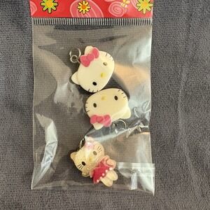 Hello Kitty Charms Lot of‎ 3 Pink Bow Resin Sanrio Jewelry Craft Keychain 1"